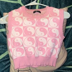 SHEIN Pink and White Sleeveless Top